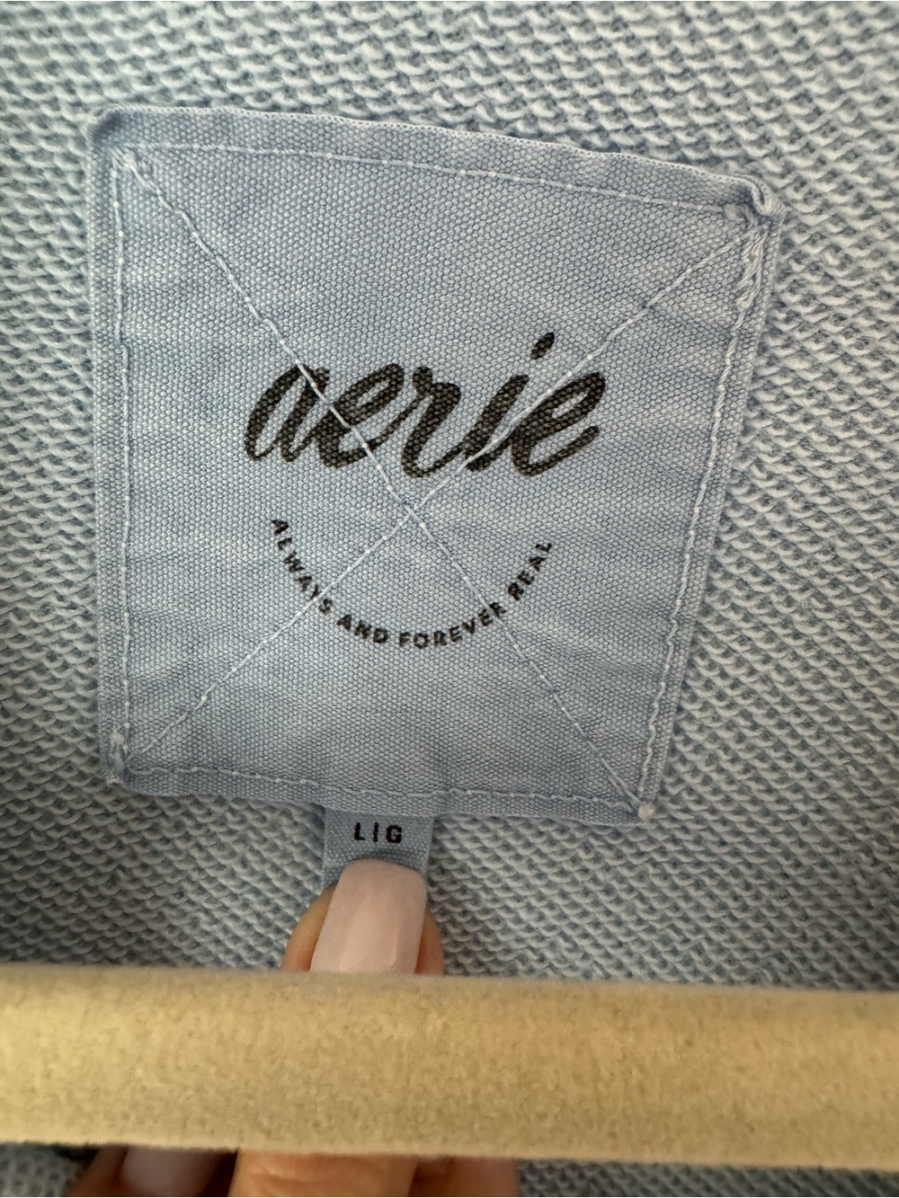 Aerie Women’s Oversized Button-Up Shirt Jacket - Picture 2 of 3